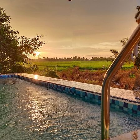 Kurau Inn Farmstay Kuala Kurau Экстерьер фото
