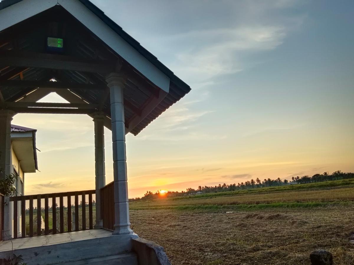 Kurau Inn Farmstay Kuala Kurau Экстерьер фото